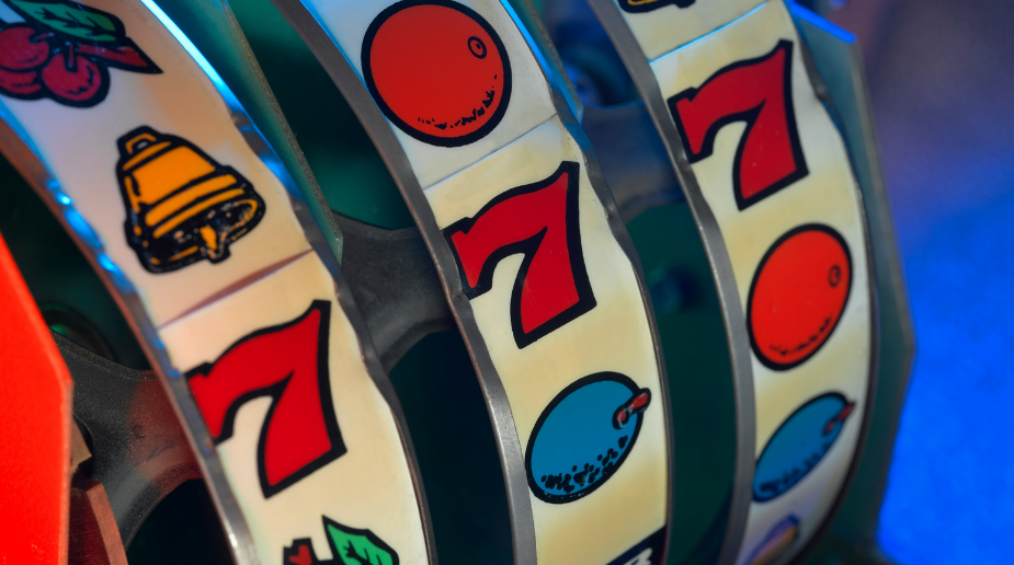 Exploring Progressive Jackpots: How to Win Big with Online Slots