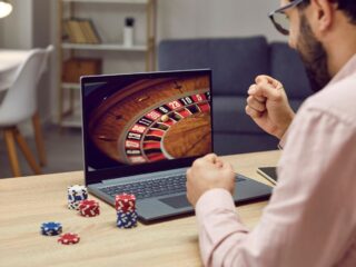 The Excitement of Classic Casino Games at Your Fingertips