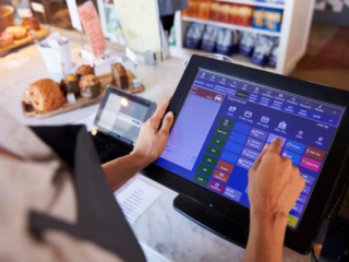How Digital Tools Are Changing The Restaurant Experience